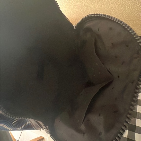 Michael Kors Limited Edition Backpack - Picture 2 of 6